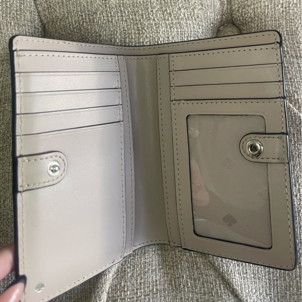 Kate Spade Wallet - Picture 3 of 3